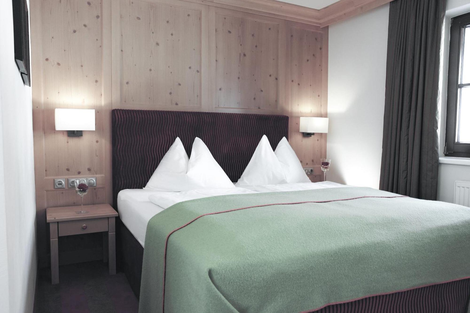 Hotel Rigele Royal Superior 오베르타우에른 외부 사진